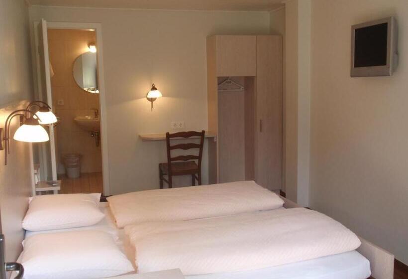 اتاق استاندارد, Du Parc