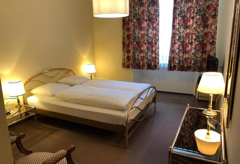 اتاق استاندارد, Du Parc