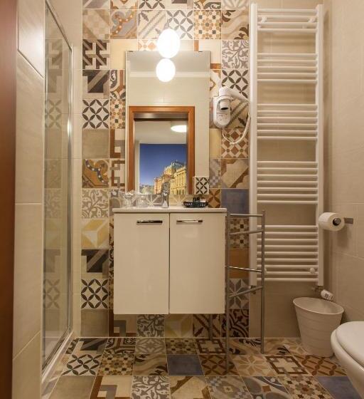 スタンダードルーム, Gec