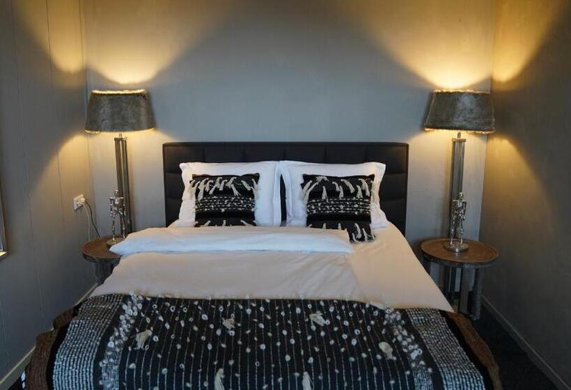 スタンダードルーム, Huis Van Bewaring