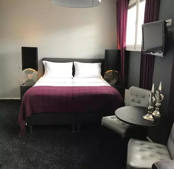 スタンダードルーム, Huis Van Bewaring