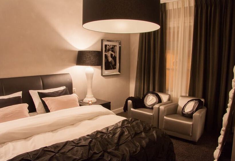 スイート, Huis Van Bewaring