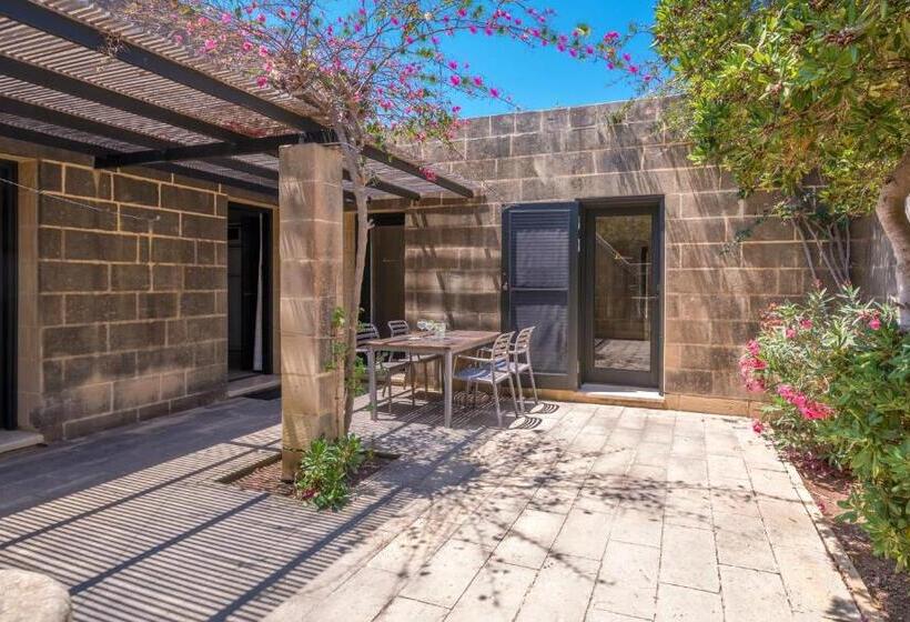 بانگلوی استاندارد 2 خوابه, Mellieha Holiday Centre