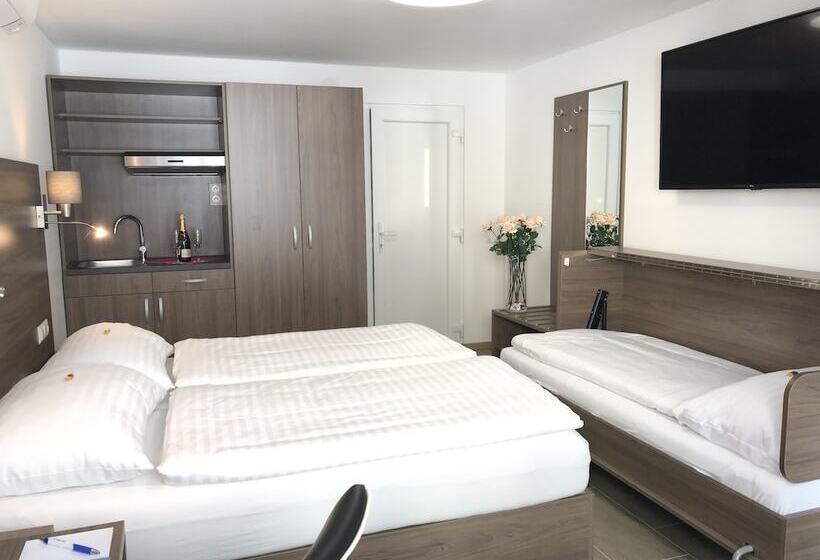 اتاق استاندارد, König