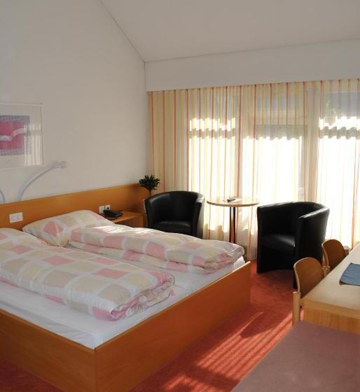 اتاق استاندارد, Schlosswald