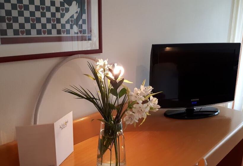 اتاق استاندارد, Schlosswald