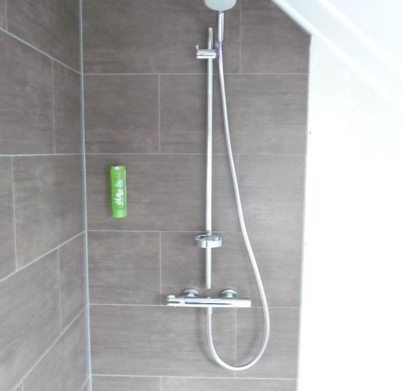 غرفة عائلية, Sportsbar & Brasserie Dorhout Mees