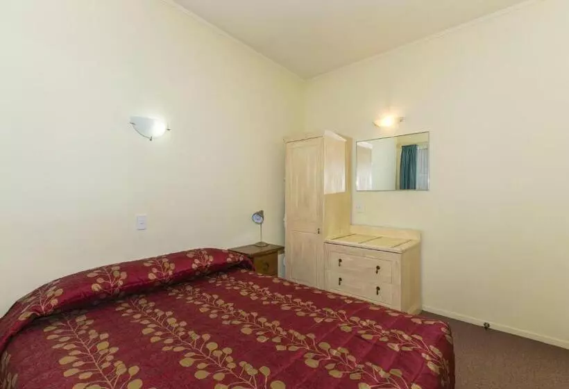 ２ベッドルームアパートメント, Fernhill Motor Lodge