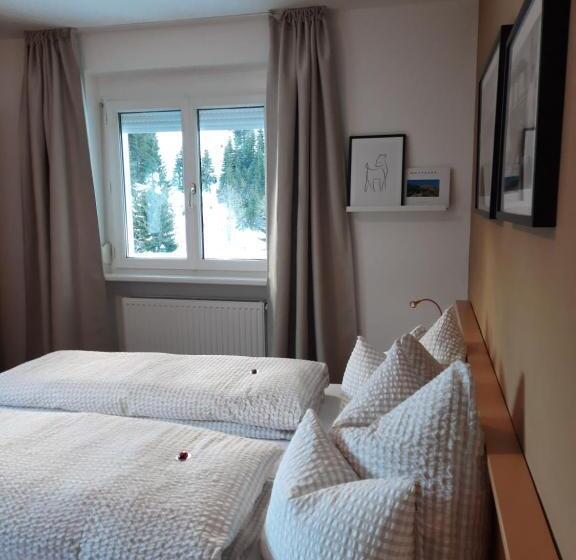 Семейный Номер Вид на Горы, Valbella Bed & Breakfast