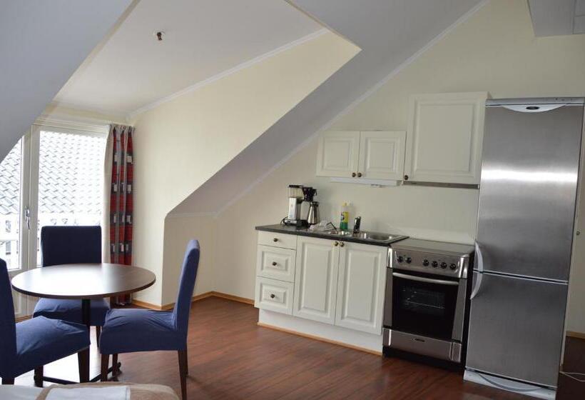 Полулюкс Вид на Море, Victoria Hotel Kragerø