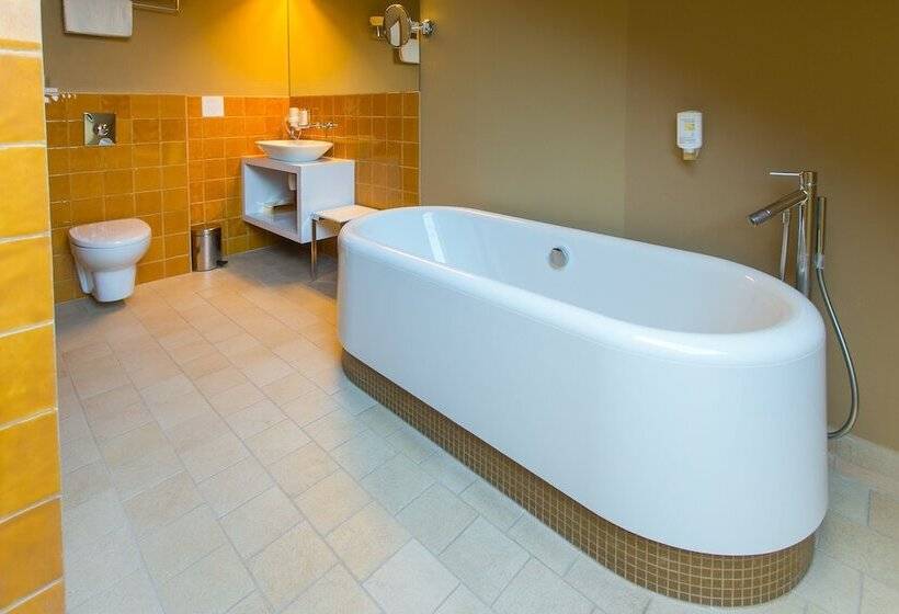 اتاق بزرگ با دسترسی به اسپا, Arensburg Boutique Hotel & Spa