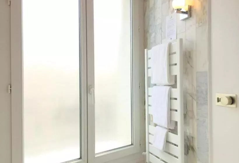 ビジネスルーム, Boulogne Residence