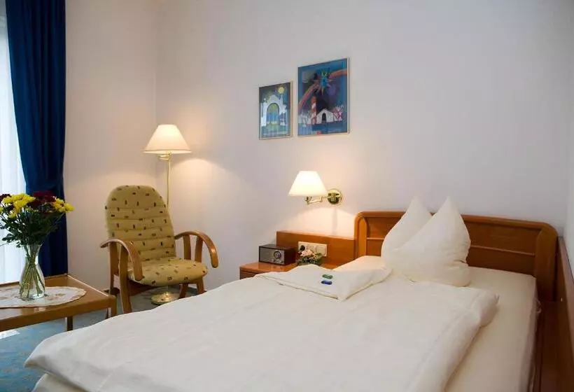 スタンダードシングルルーム, Central Inn Hotel Garni