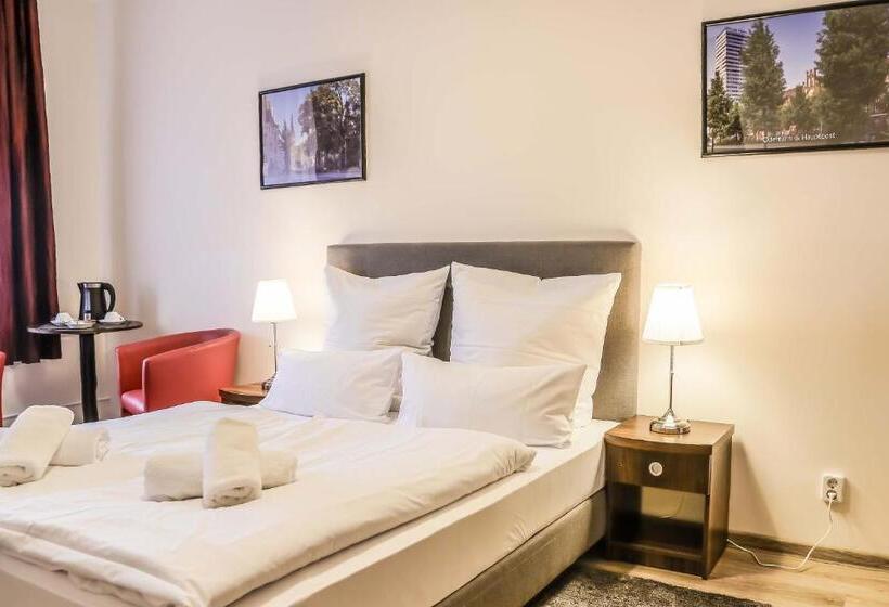 سوئیت با تخت بزرگ, City Residence Hotel Frankfurt Oder Bahnhof