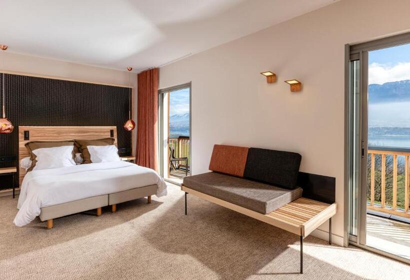 جناح مطل على البحيرة, Atmospheres