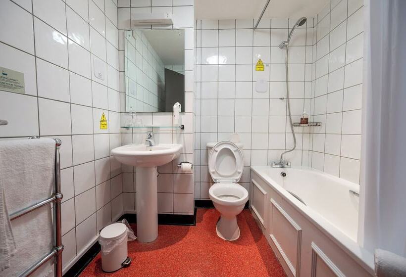 غرفة عائلية, Bridge Inn By Greene King Inns