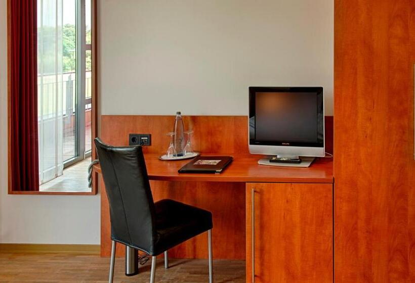 标准间, Cfk   Spiesen Elversberg