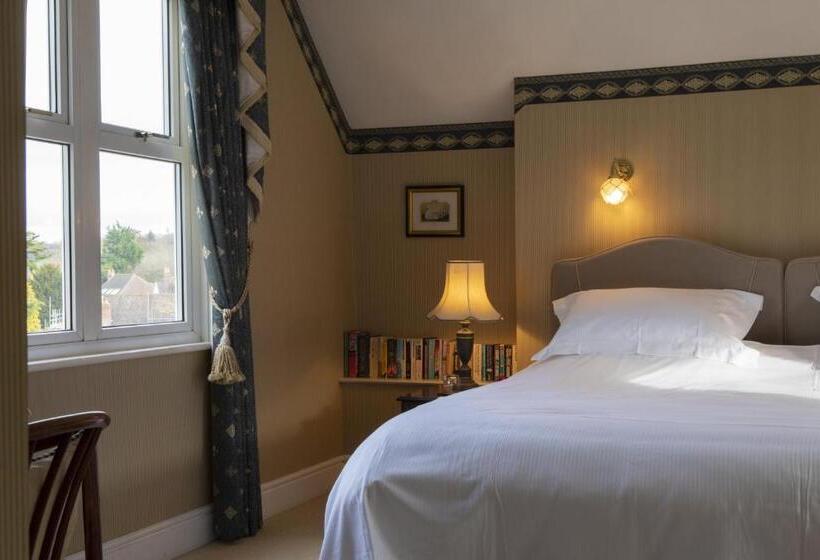 جناح مطلّ علي الحديقة, Cleeve Hill