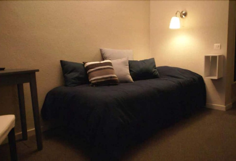 غرفة قياسية ثلاثية, De La Placette Barcelonnette