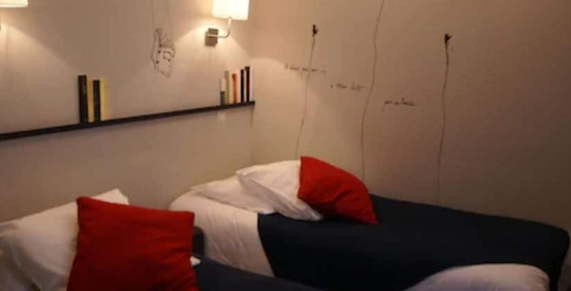 غرفة قياسية, De La Placette Barcelonnette