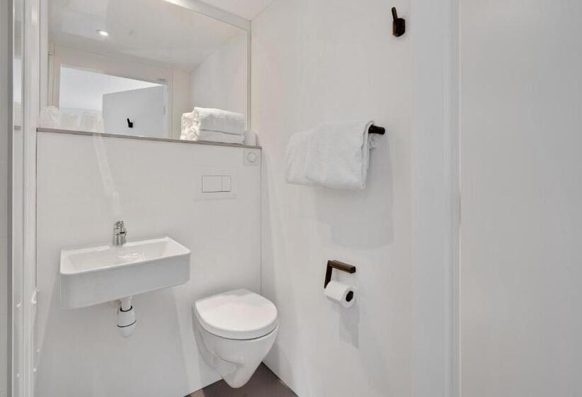 اتاق استاندارد, Initial By Balladins Blois