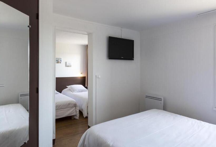 اتاق استاندارد چهار تخته, Initial By Balladins Blois