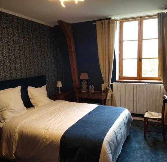 Номер Стандарт, La Croix De Vernuche