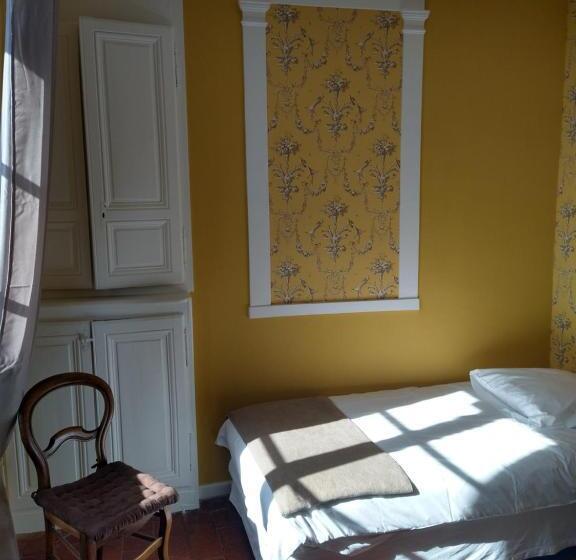 Номер Стандарт Трехместный, La Croix De Vernuche