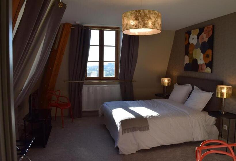 Номер Стандарт, La Croix De Vernuche