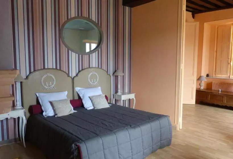 プレステージルーム, Logis Hôtel Le Relais Louis Xi