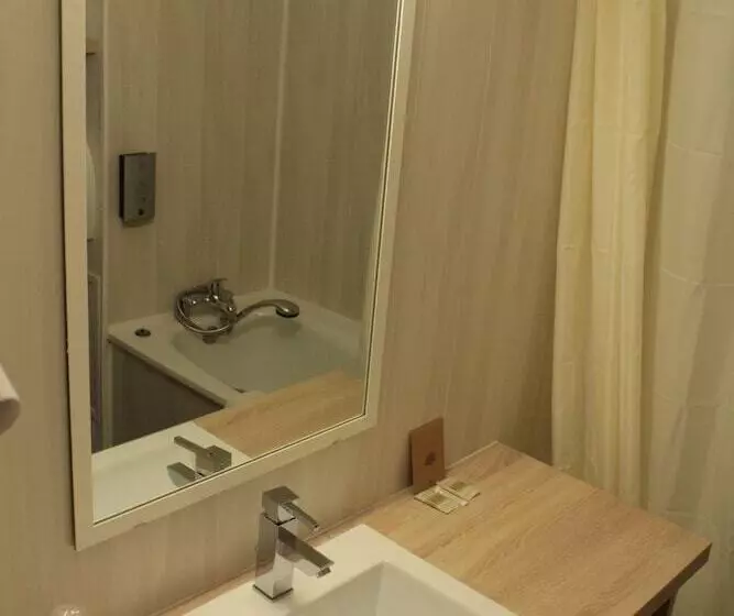 Standart Oda, Logis Hôtel Les Grenadines