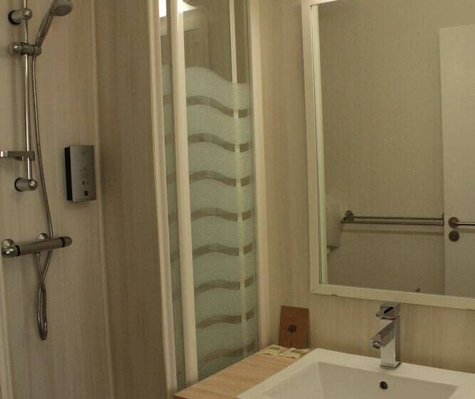 Номер Стандарт, Les Grenadines