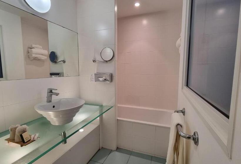 חדר סופריור נוף לים, Les Sables Blancs