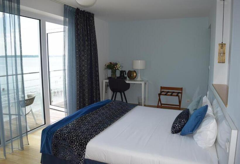 חדר סופריור נוף לים, Les Sables Blancs