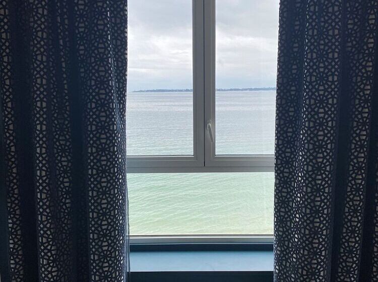 סוויטה נוף לים, Les Sables Blancs