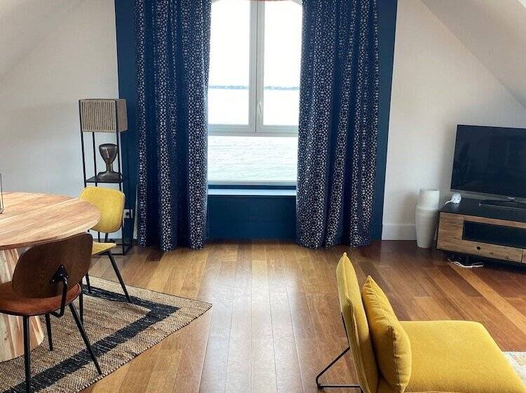 סוויטה נוף לים, Les Sables Blancs