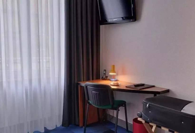 スタンダードルーム, Logis Hotel De Paris