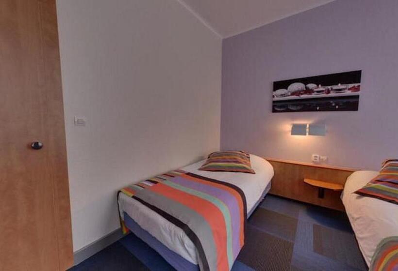 스탠다드 룸, Logis Hotel De Paris