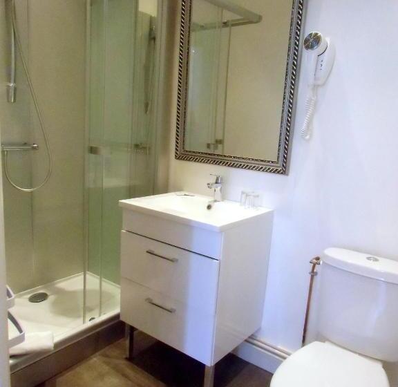 Номер Стандарт, Hôtel De La Providence