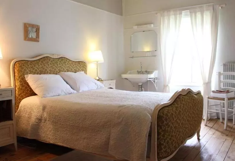 浴室共有のエコノミールーム, Hôtel De La Providence