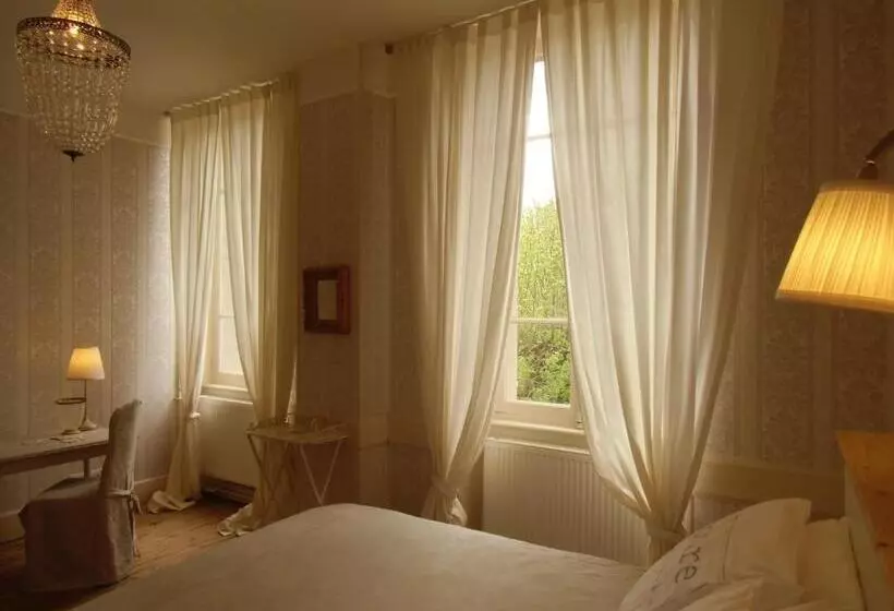 スーペリアールーム, Hôtel De La Providence