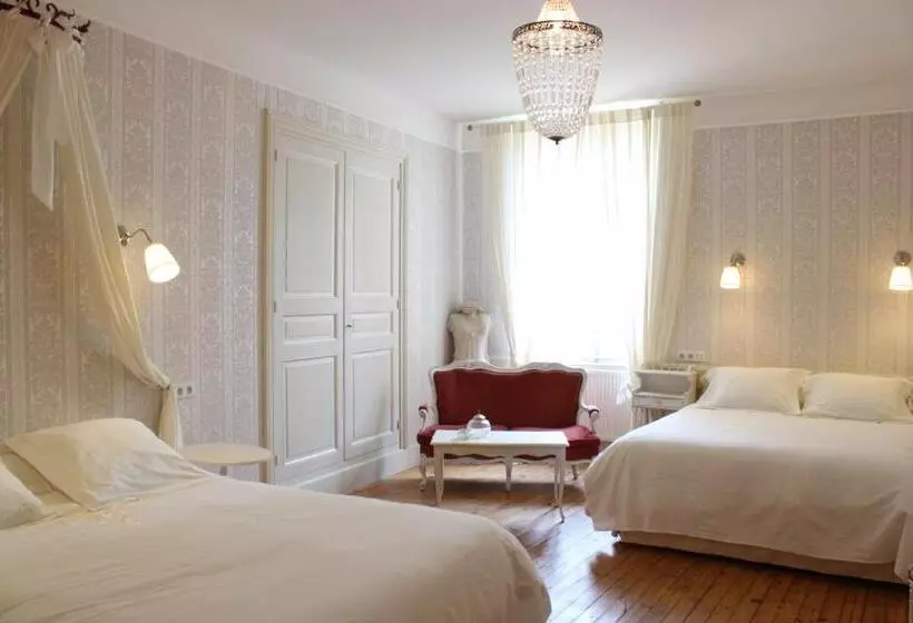 スーペリアの４人部屋, Hôtel De La Providence