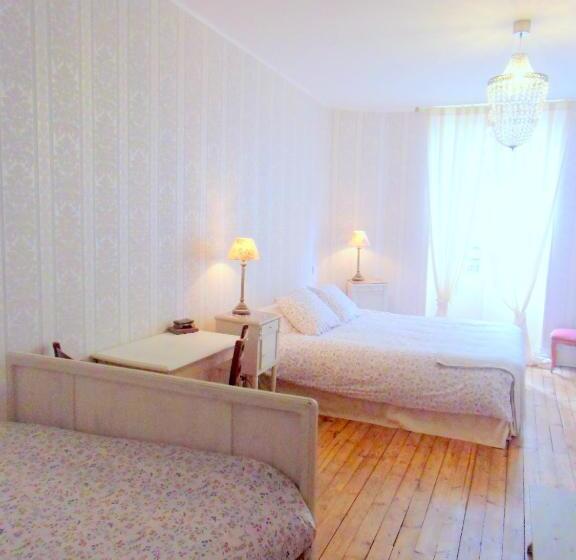 Семейный Номер, Hôtel De La Providence