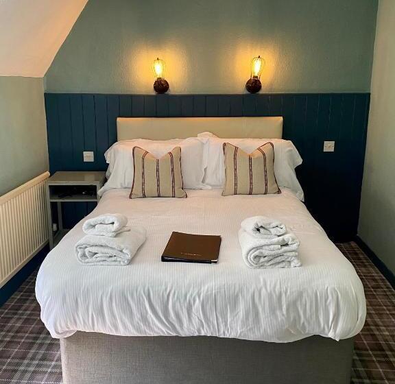 غرفة قياسية, The Golden Pheasant