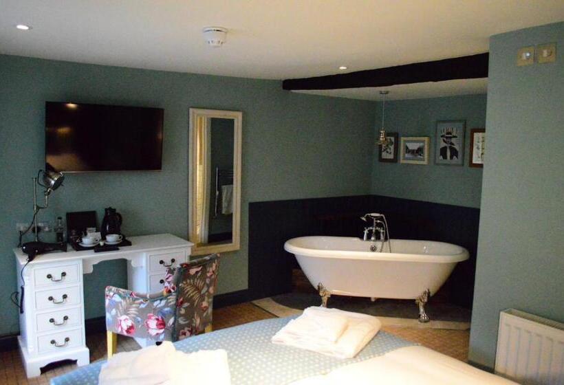 غرفة سوبيريور, The Golden Pheasant