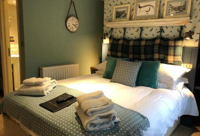 غرفة سوبيريور, The Golden Pheasant