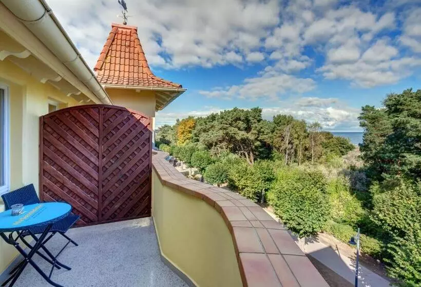 オーシャンビュースタンダードルームバルコニー付き, Villa Seeschloßchen