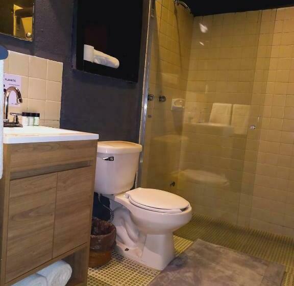 غرفة عائلية, San José Del Valle