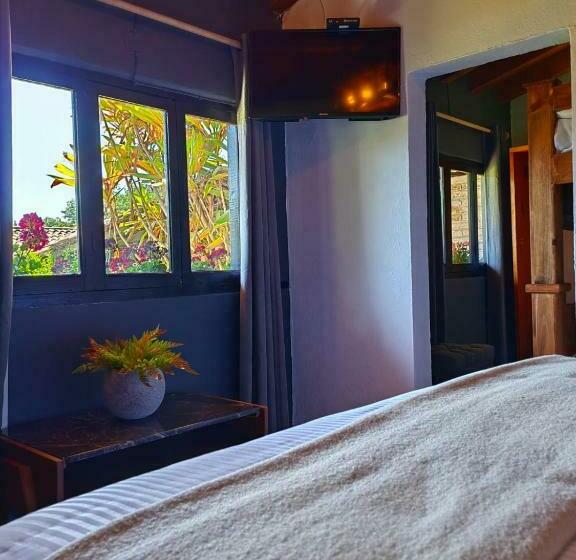 غرفة عائلية, San José Del Valle