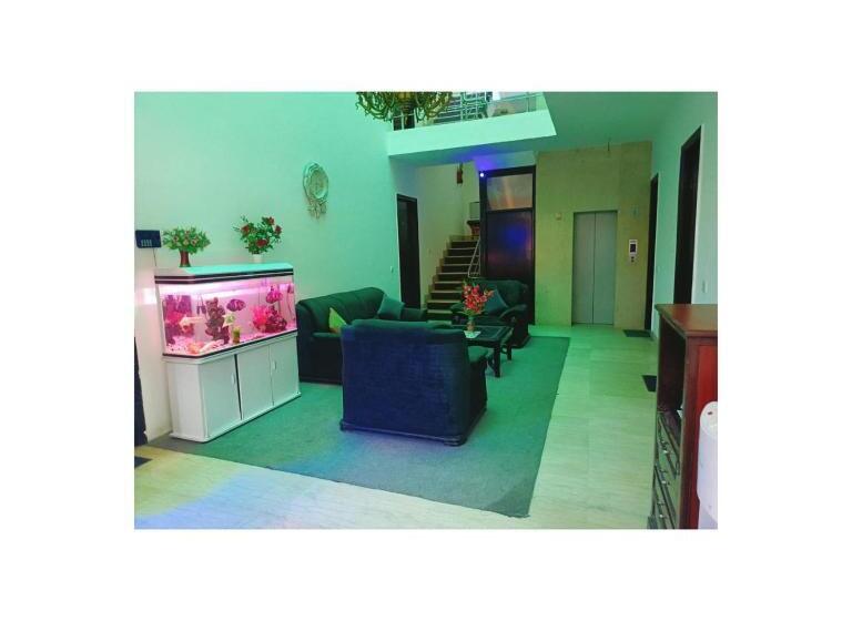 اتاق لوکس با بالکن, The Am Bliss